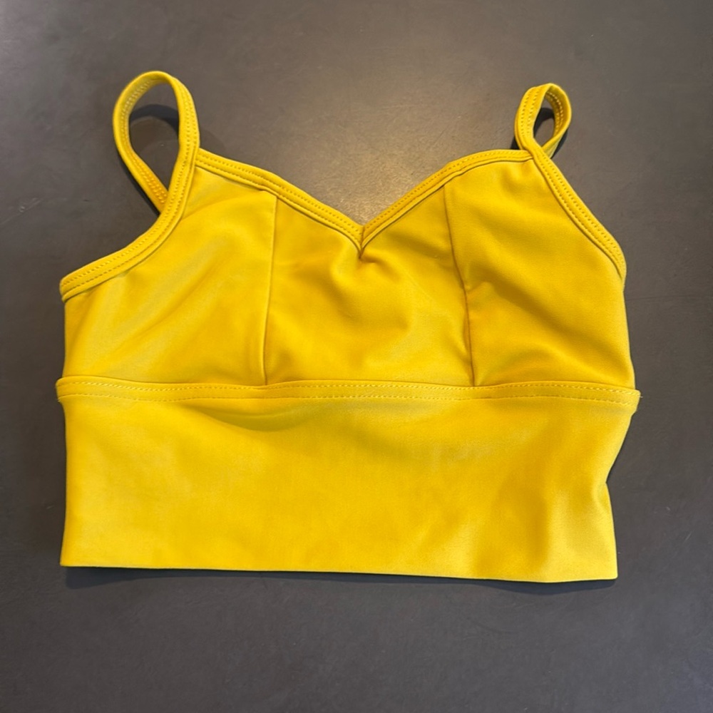 Five Dancewear top size youth Large